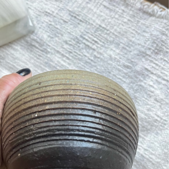 Handmade Studio Art Pottery, Signed by Artist 2” tall - Picture 5 of 14